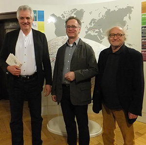 B. Setzwein, Chr. Thanhäuser und H. Riederer bei der Ausstellungseröffnung in Sulzbach-Rosenberg B. Setzwein, Chr. Thanhäuser und H. Riederer bei der Ausstellungseröffnung in Sulzbach-Rosenberg